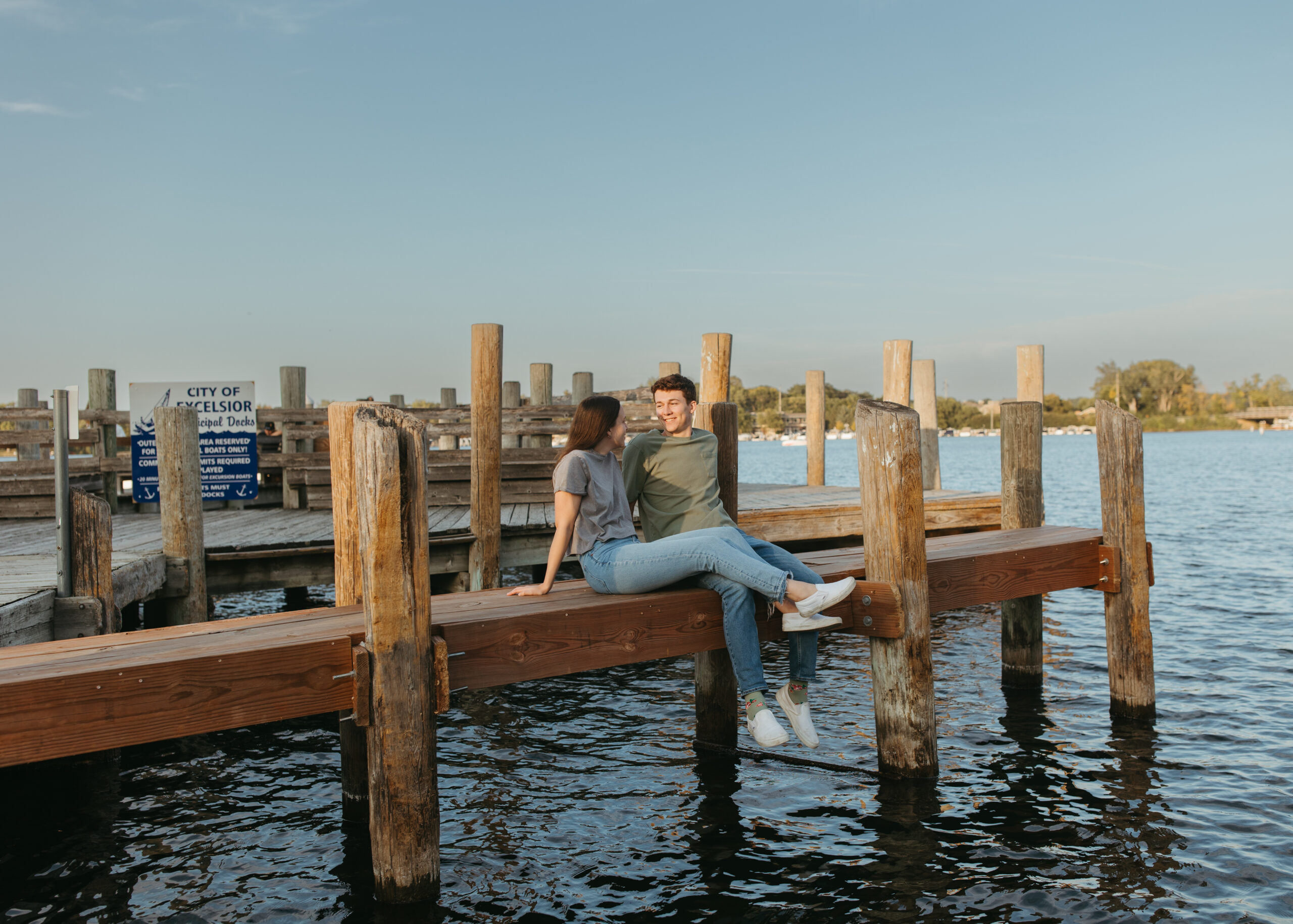 excelsior minnesota engagement session