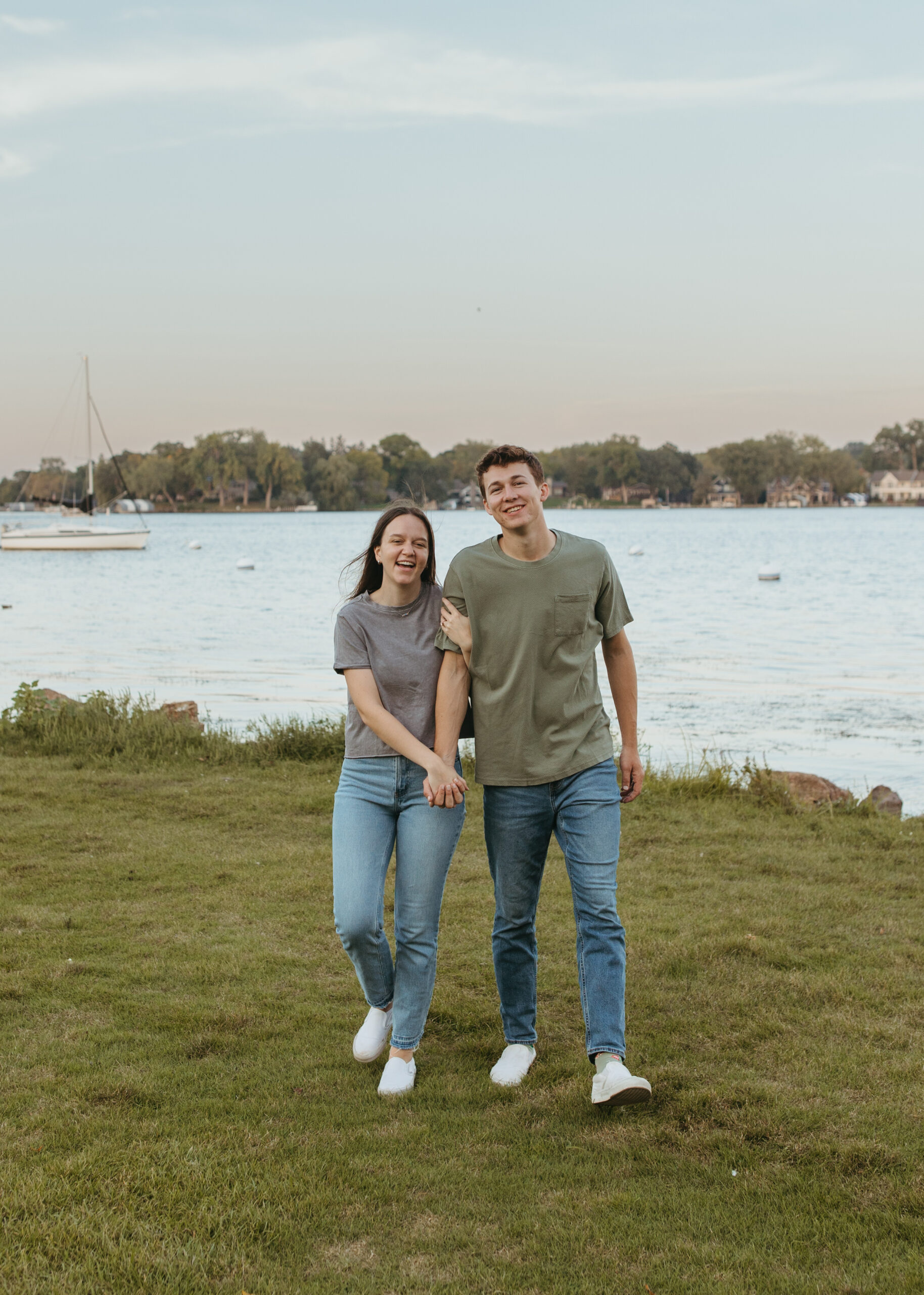excelsior minnesota engagement session