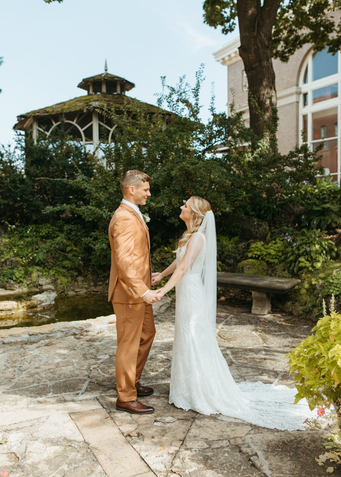 stillwater minnesota wedding