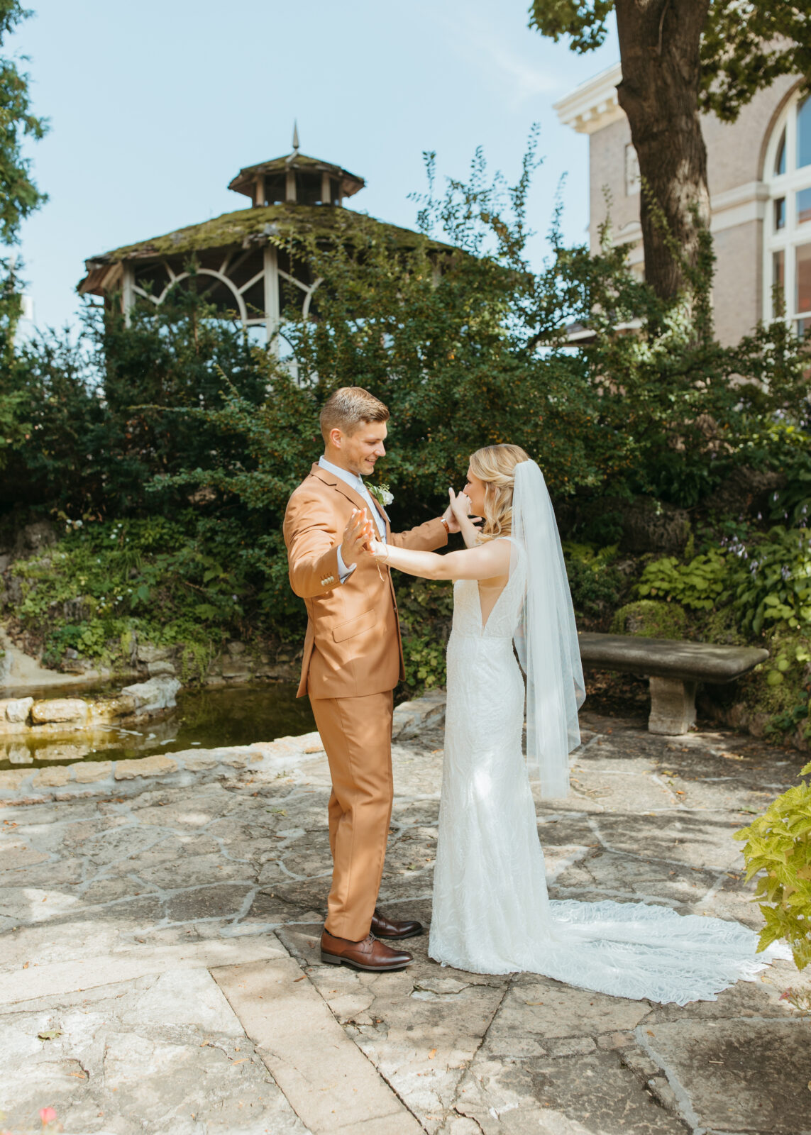 stillwater minnesota wedding